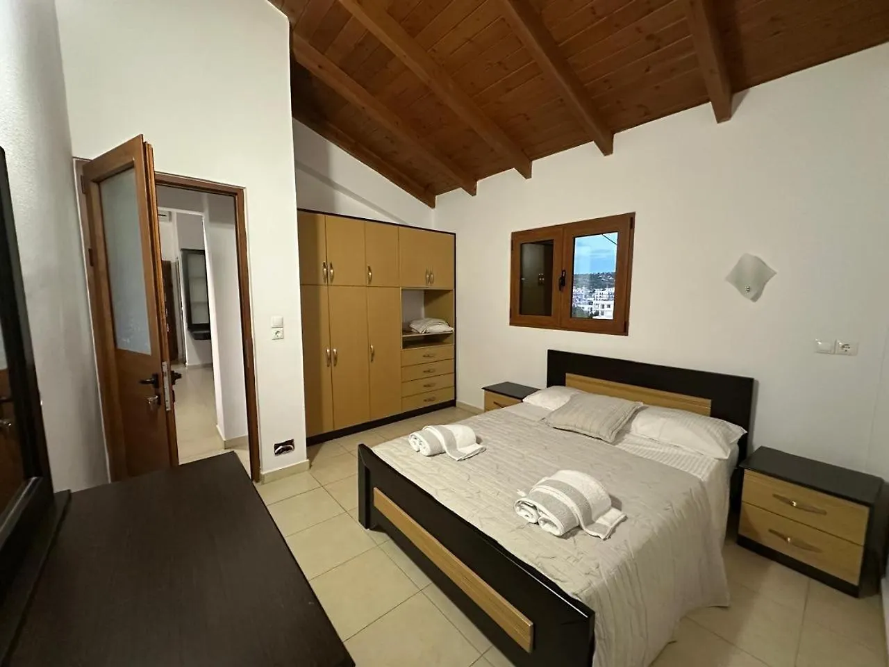 Hotel Marku Ksamil 4*,
